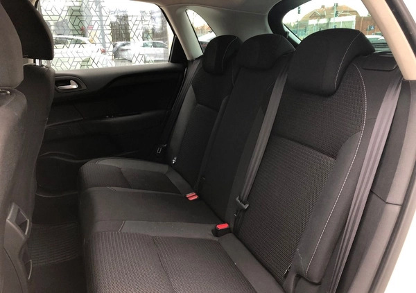 Citroen C4 cena 25900 przebieg: 306736, rok produkcji 2016 z Świerzawa małe 466